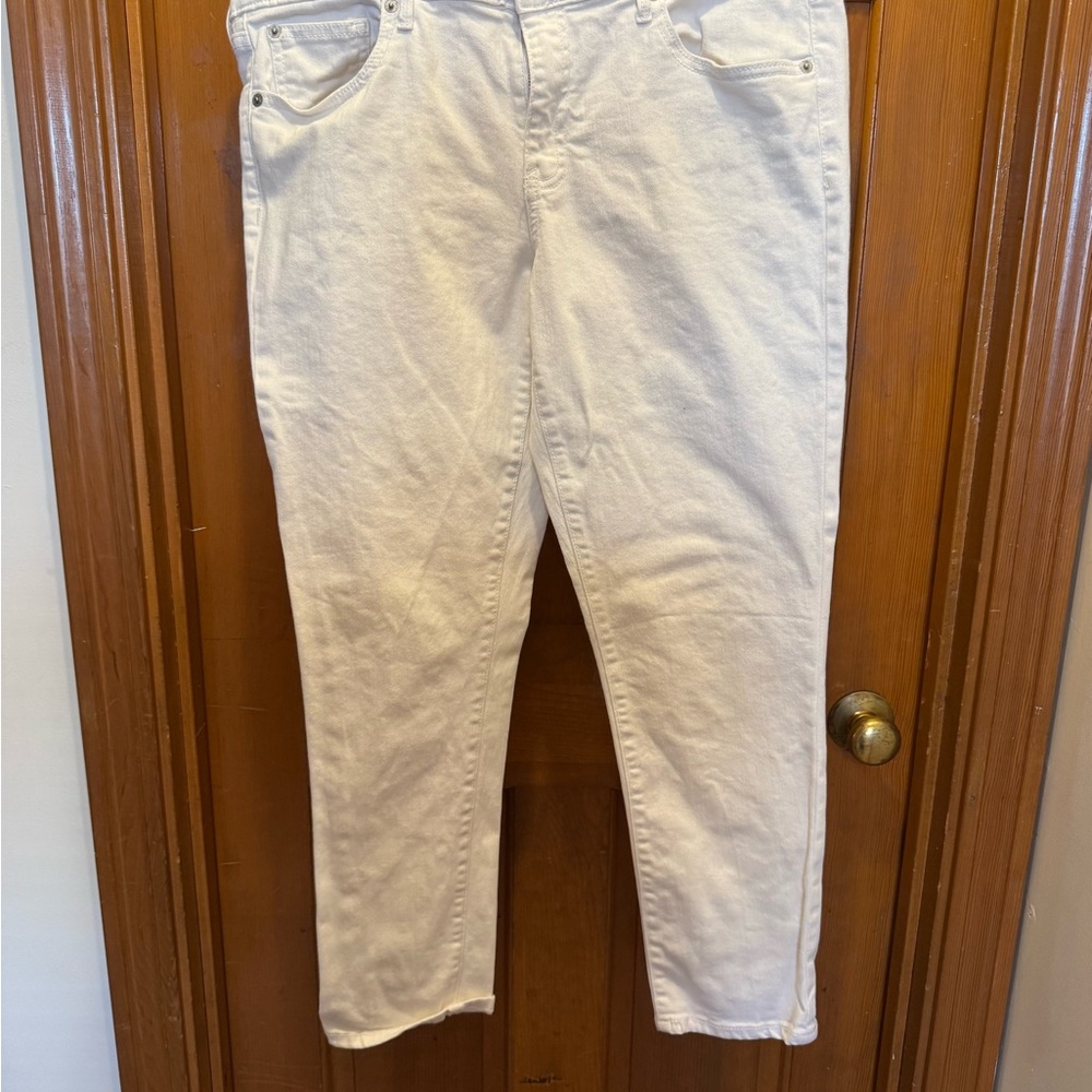 GAP Women's White Girlfriend Jeans